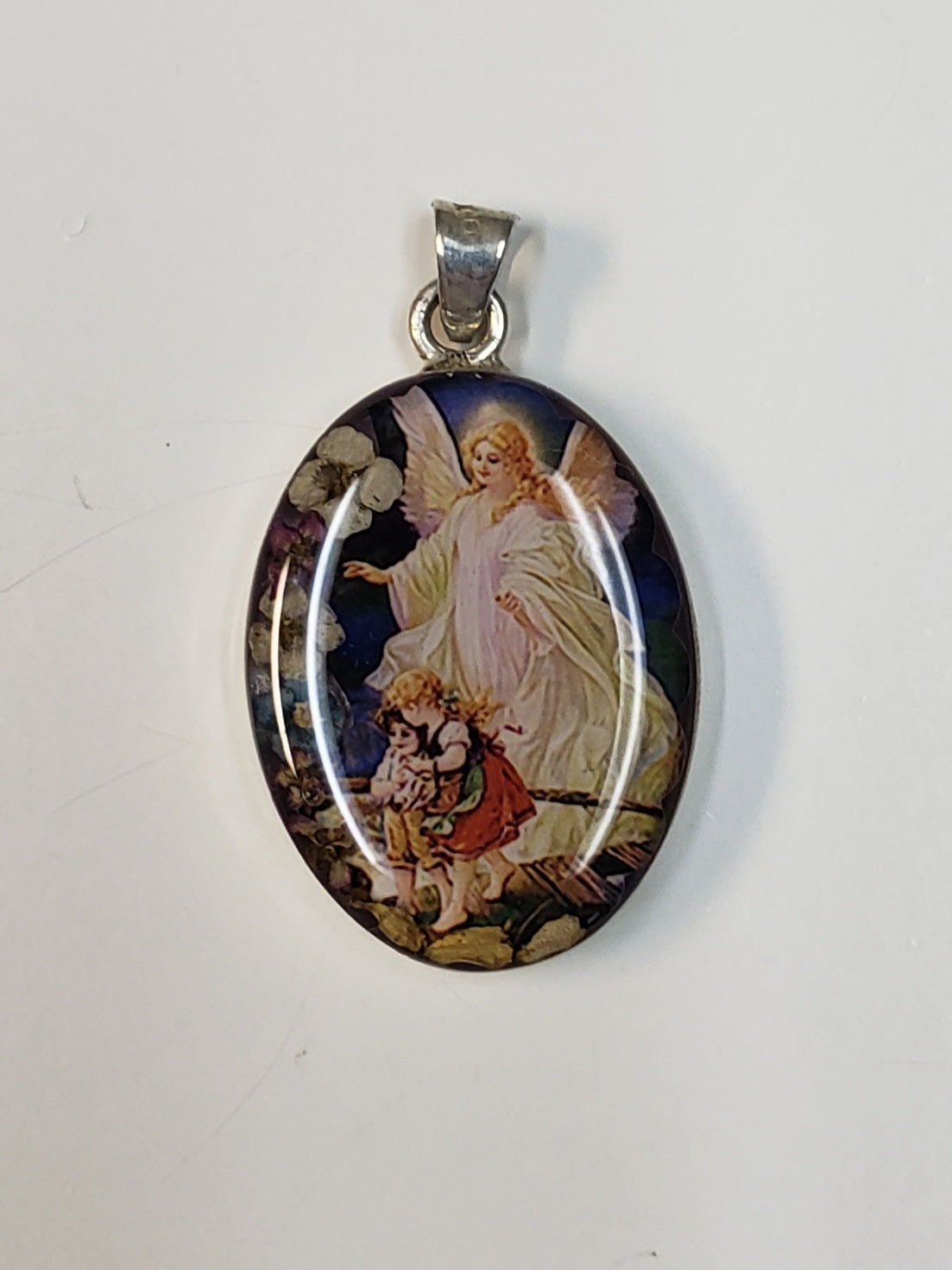 Medal of the Guardian Angel / Angel de la Guarda