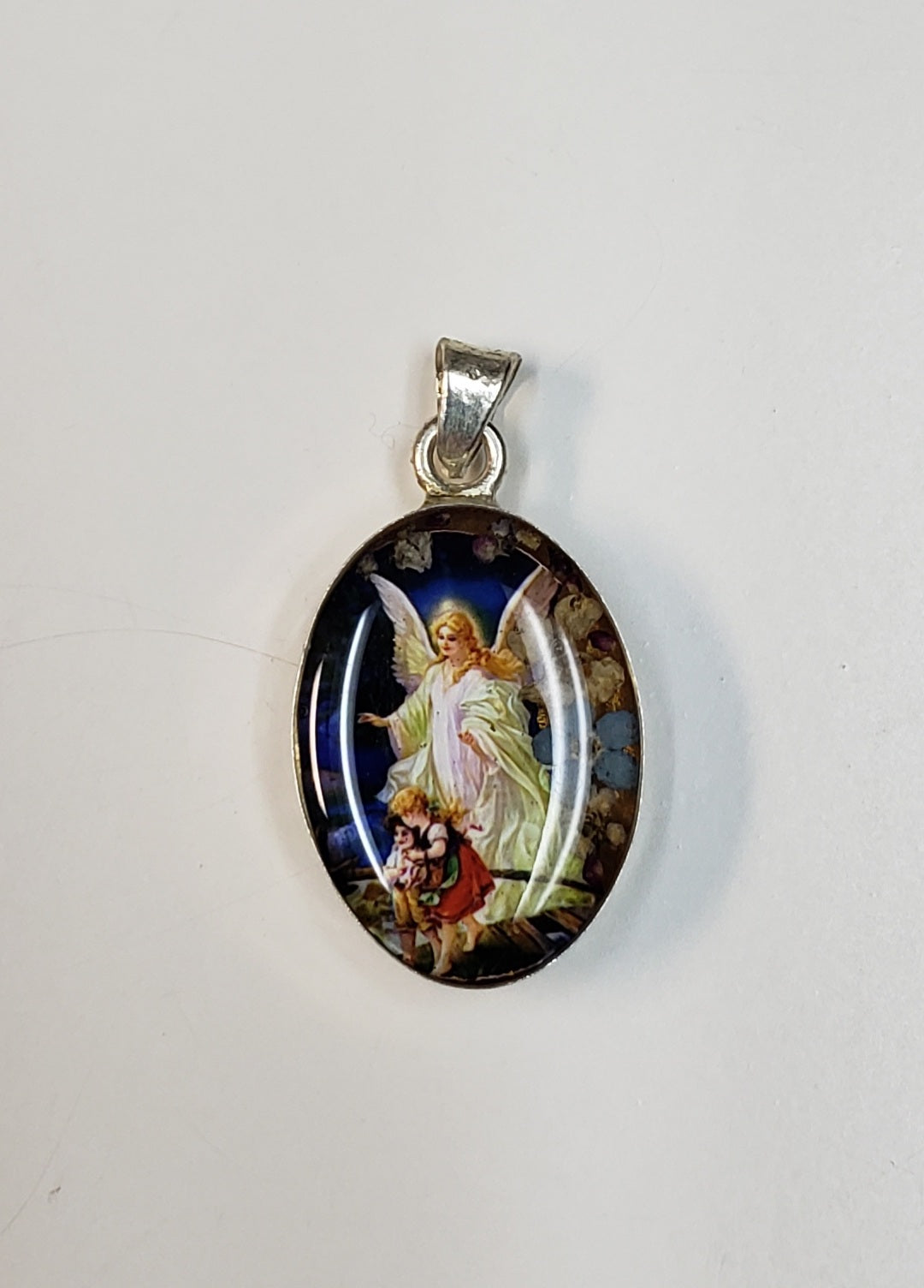 Medal of the Guardian Angel / Angel de la Guarda