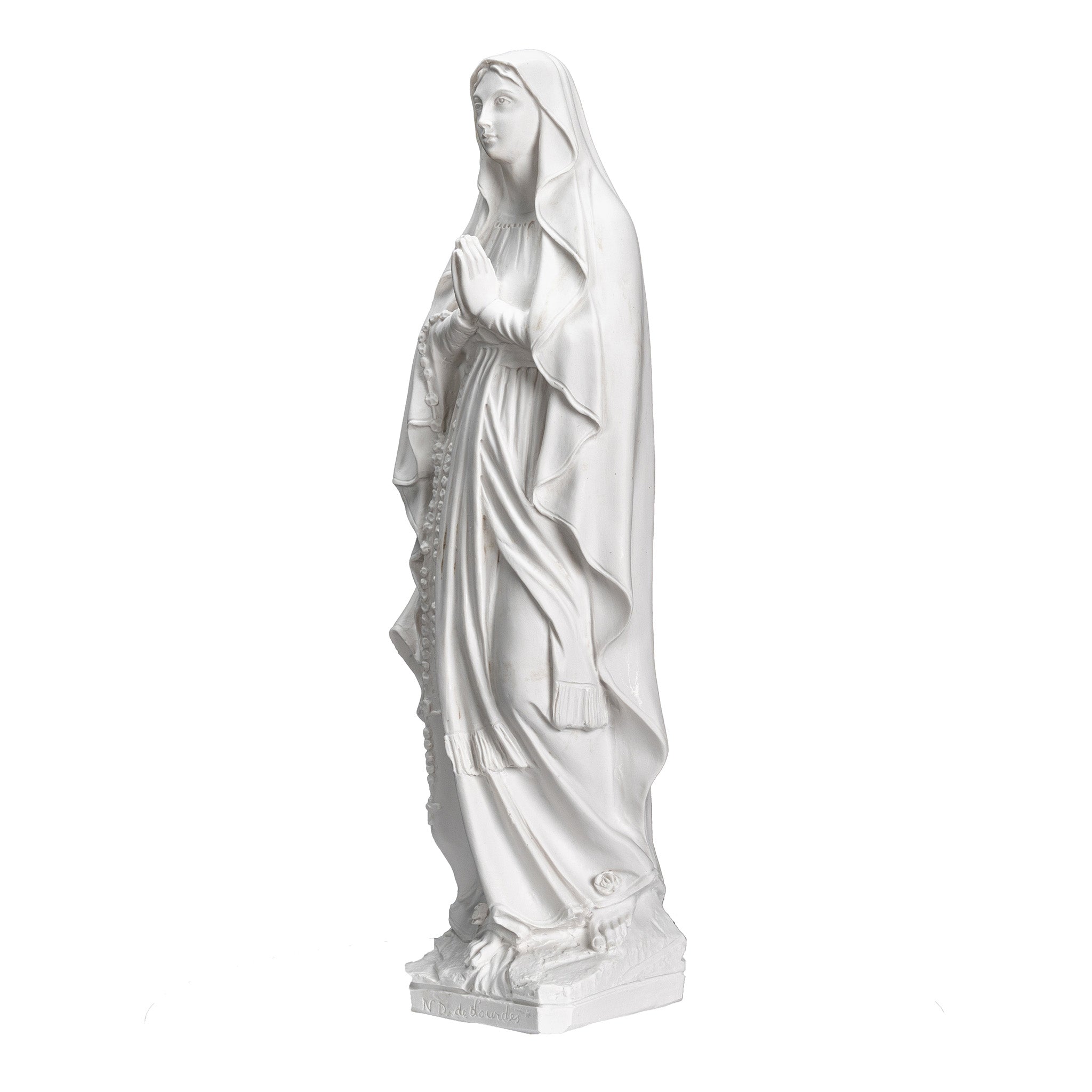 White Statue of Our Lady of Lourdes / Estatua Blanca Nuestra Senora de Lourdes