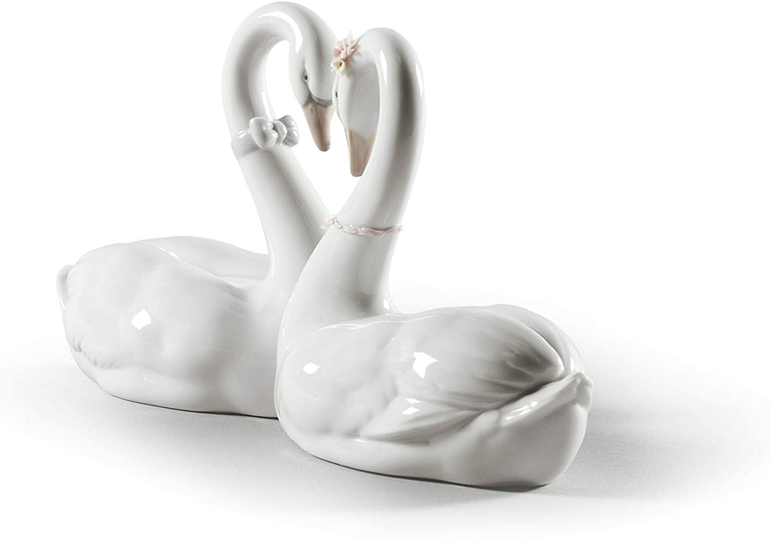 LLADRÓ Endless Love Swans Figurine. Porcelain Swan Figure.