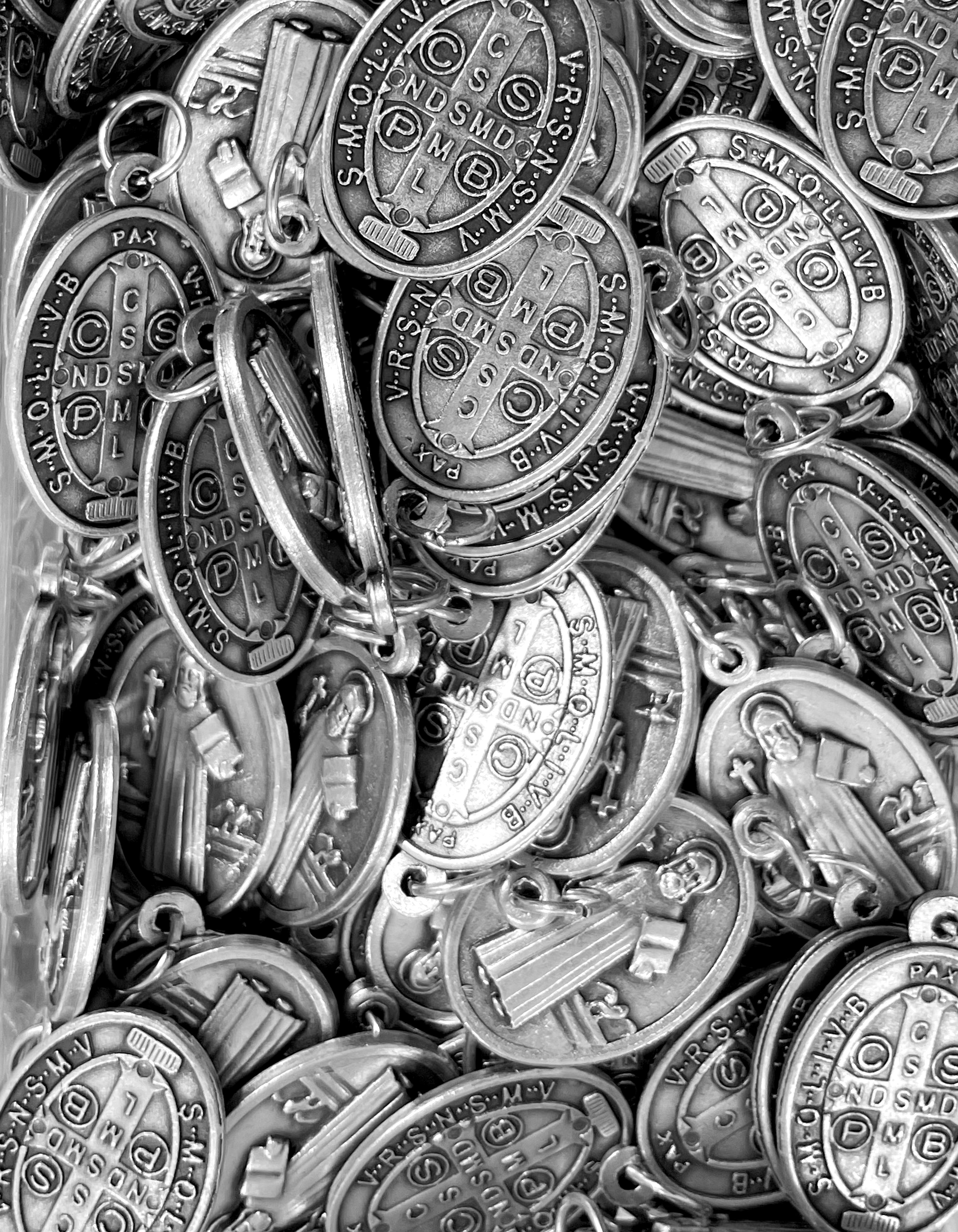 Pack of 12 Saints Medals in oxidized silver made in Italy 1.0" x 0.7"