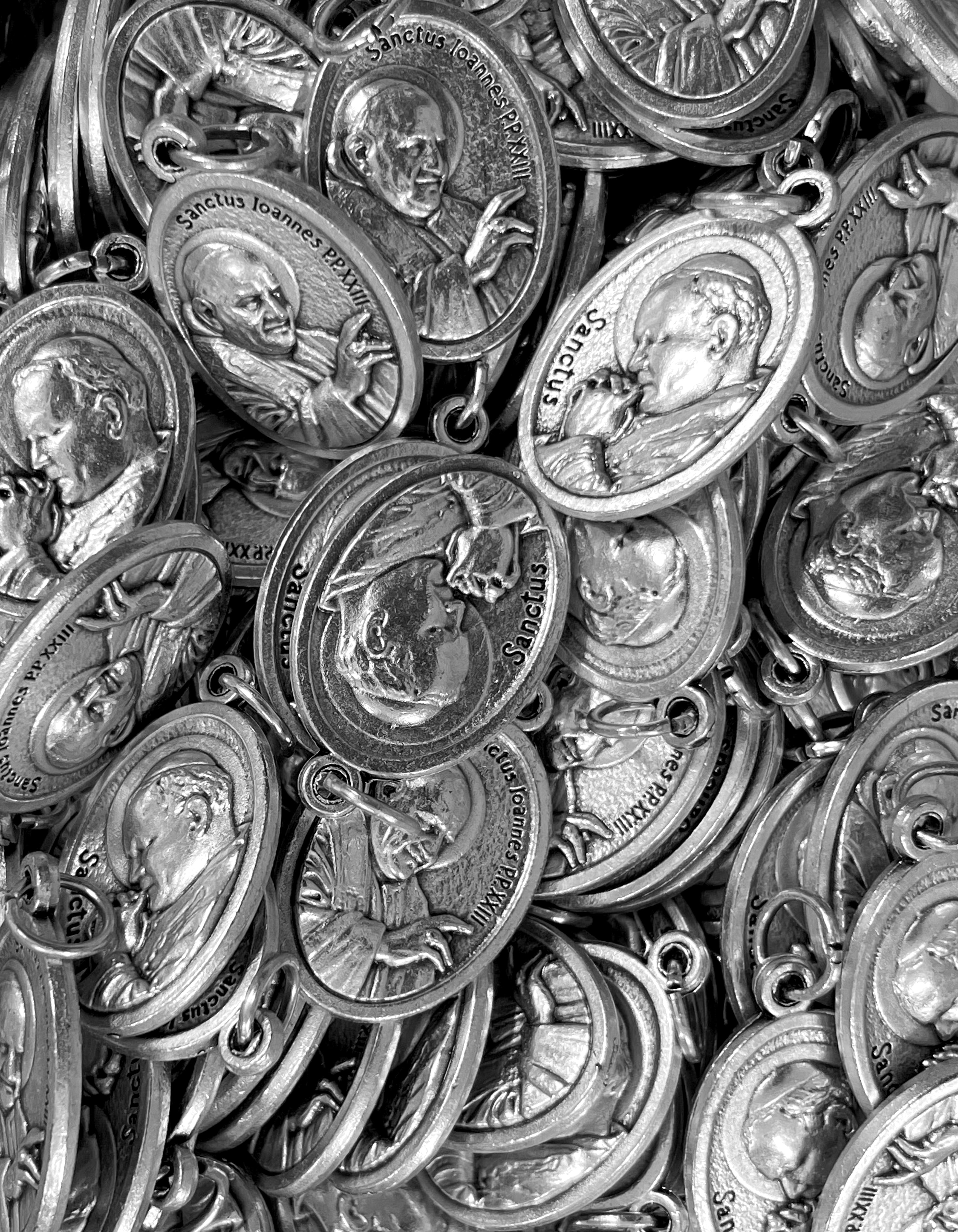 Pack of 12 Saints Medals in oxidized silver made in Italy 1.0" x 0.7"