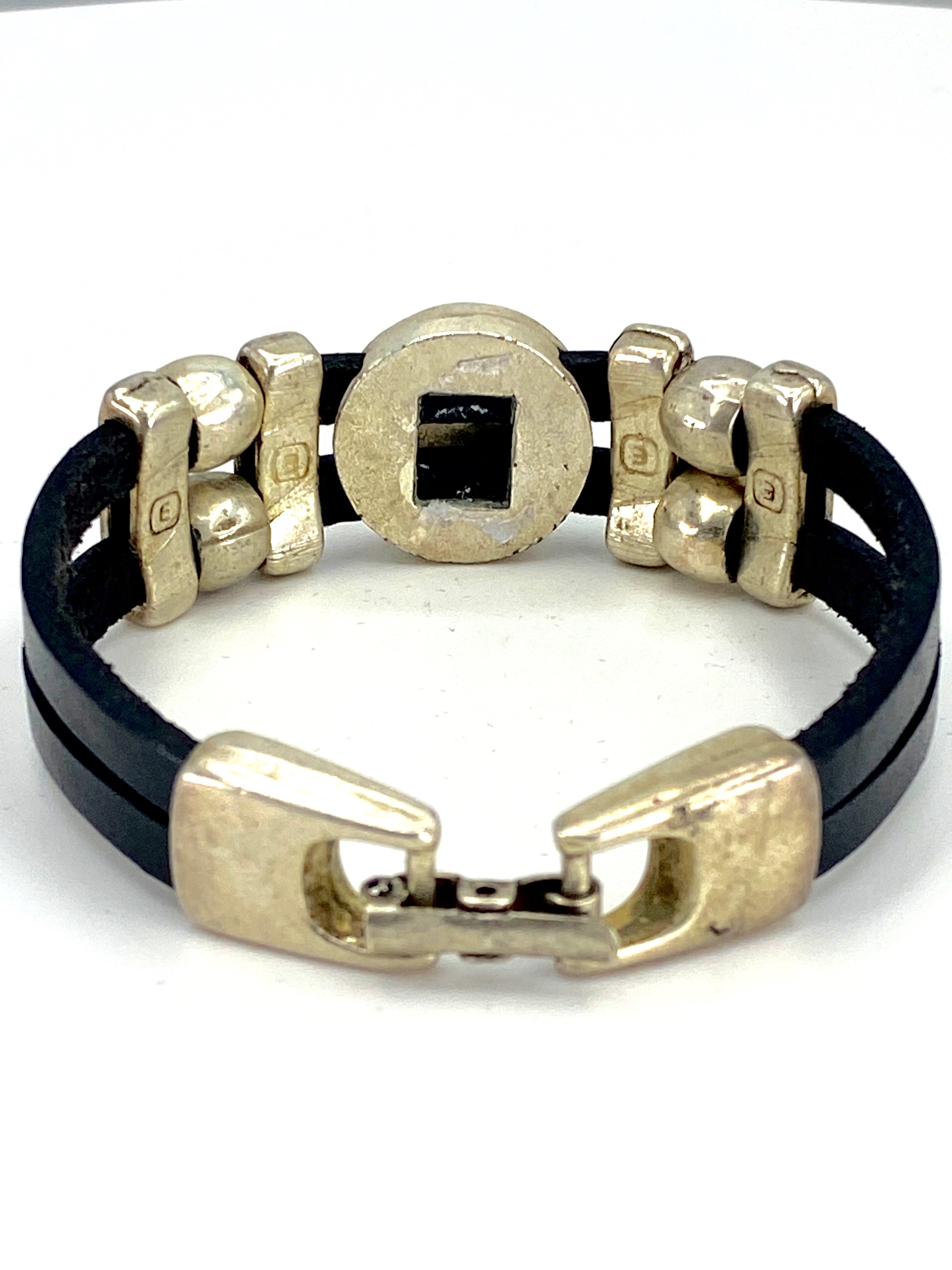 The Heart Vintage Bracelet Handmade jewelry with Genuine Leather Strap by Graciela's Collection