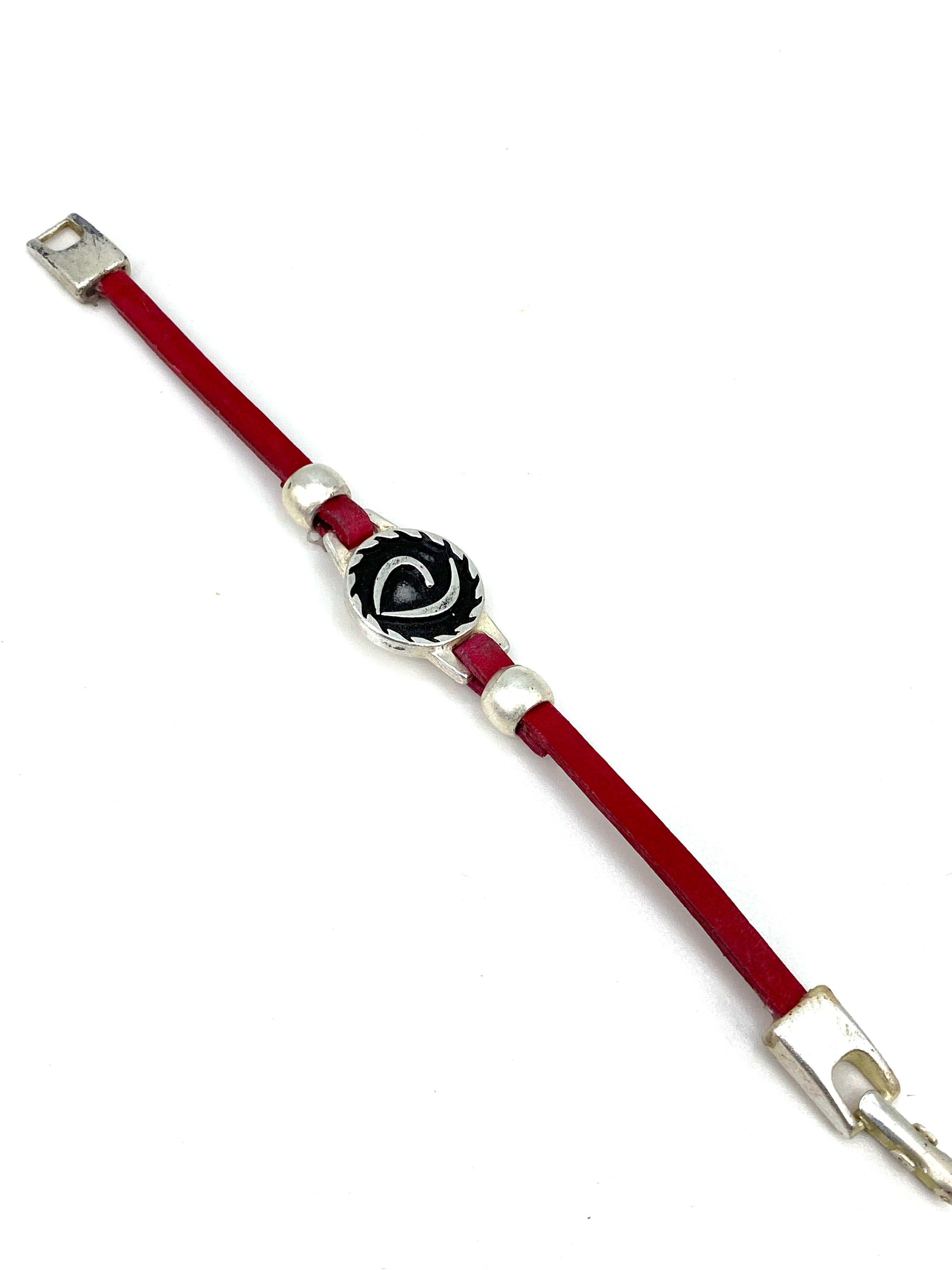 The Heart Vintage Bracelet Handmade jewelry with Genuine Leather Strap by Graciela's Collection