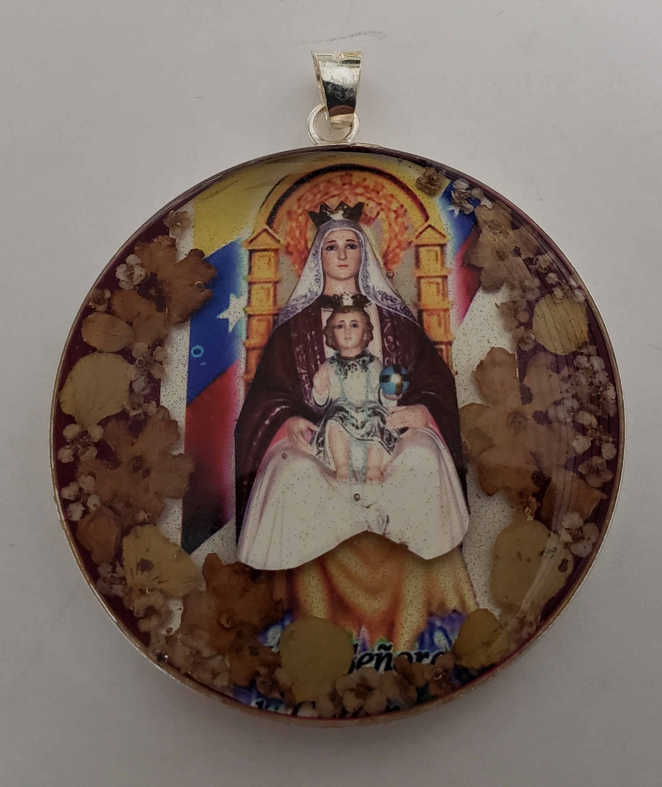 Big Pendant- Guadalupe Collection