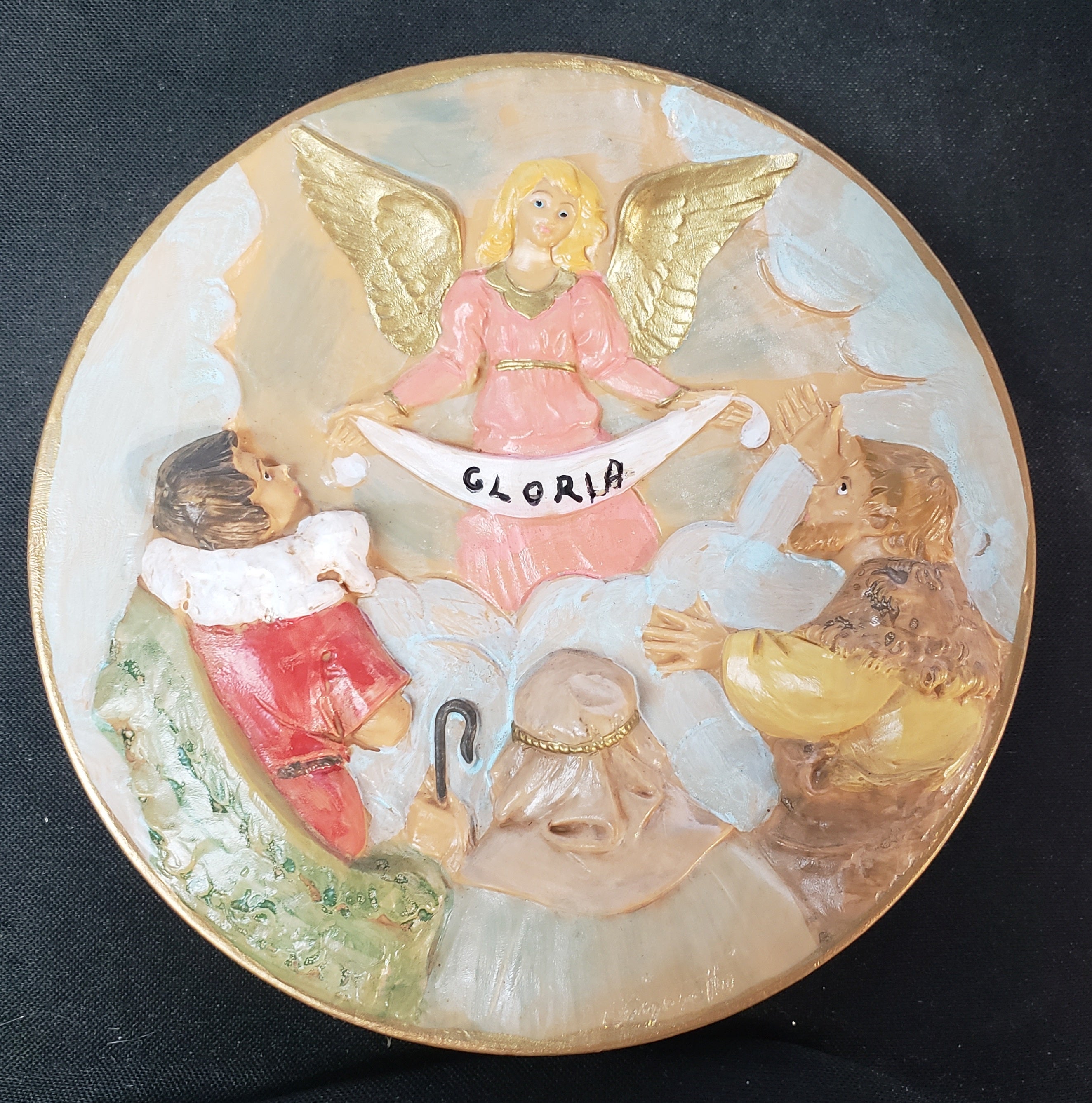 Fontanini Plate 1997 "Gloria Angel's Message" Sculpted Italian Plate. Limited Edition.