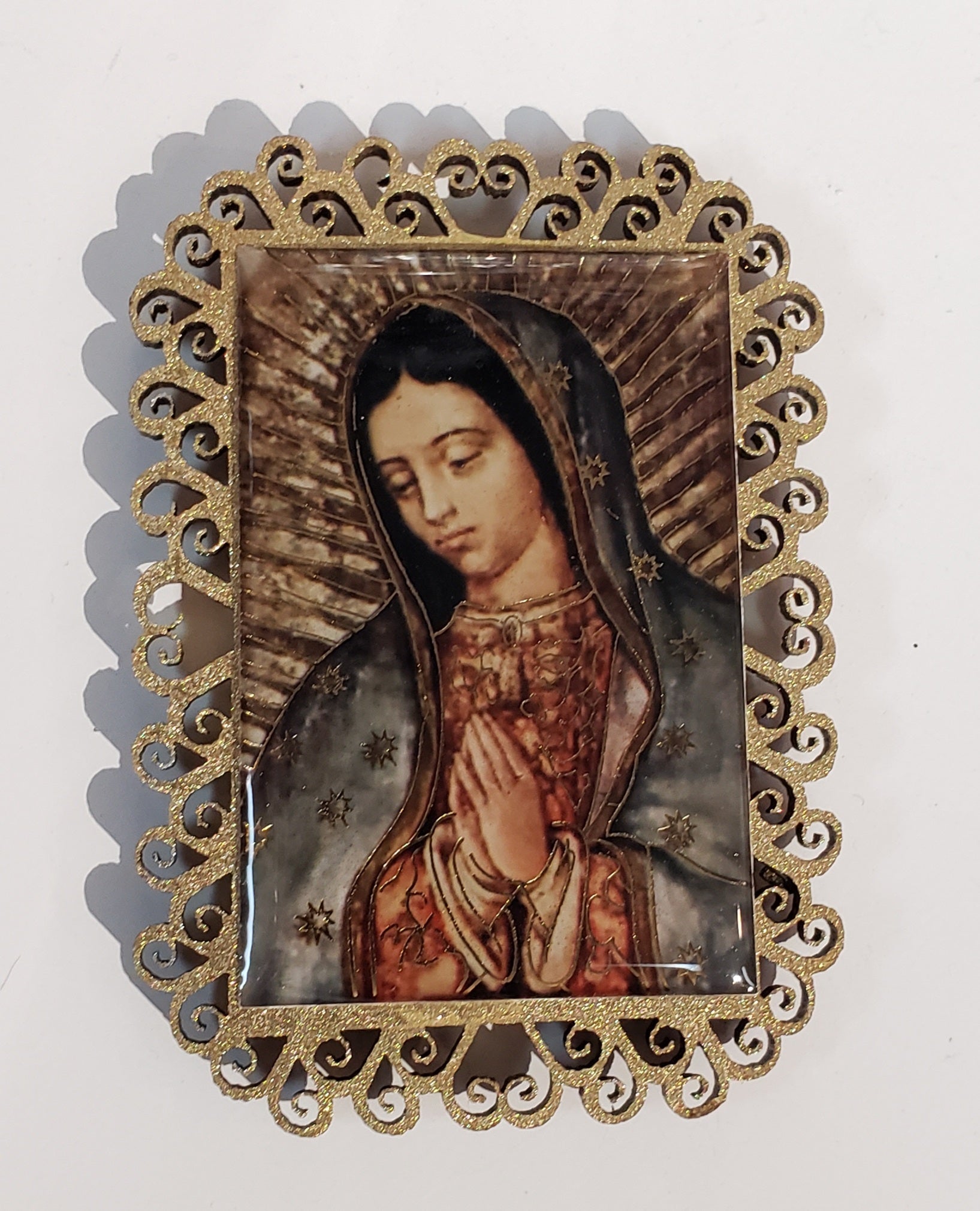 2.5" Magnetic Resin-Wood - Guadalupe face