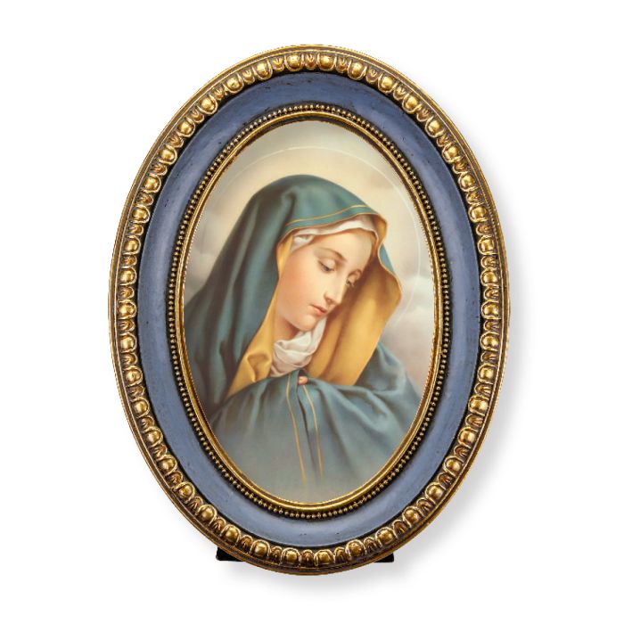 Oval Gold-Leaf Frame with a Our Lady of Sorrows Print