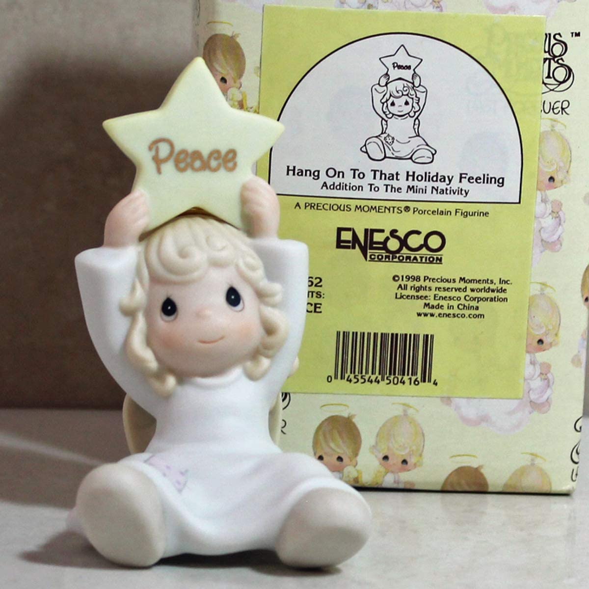 Precious Moments Figurine - pm 455962 (Angel Holding Star Above Head)