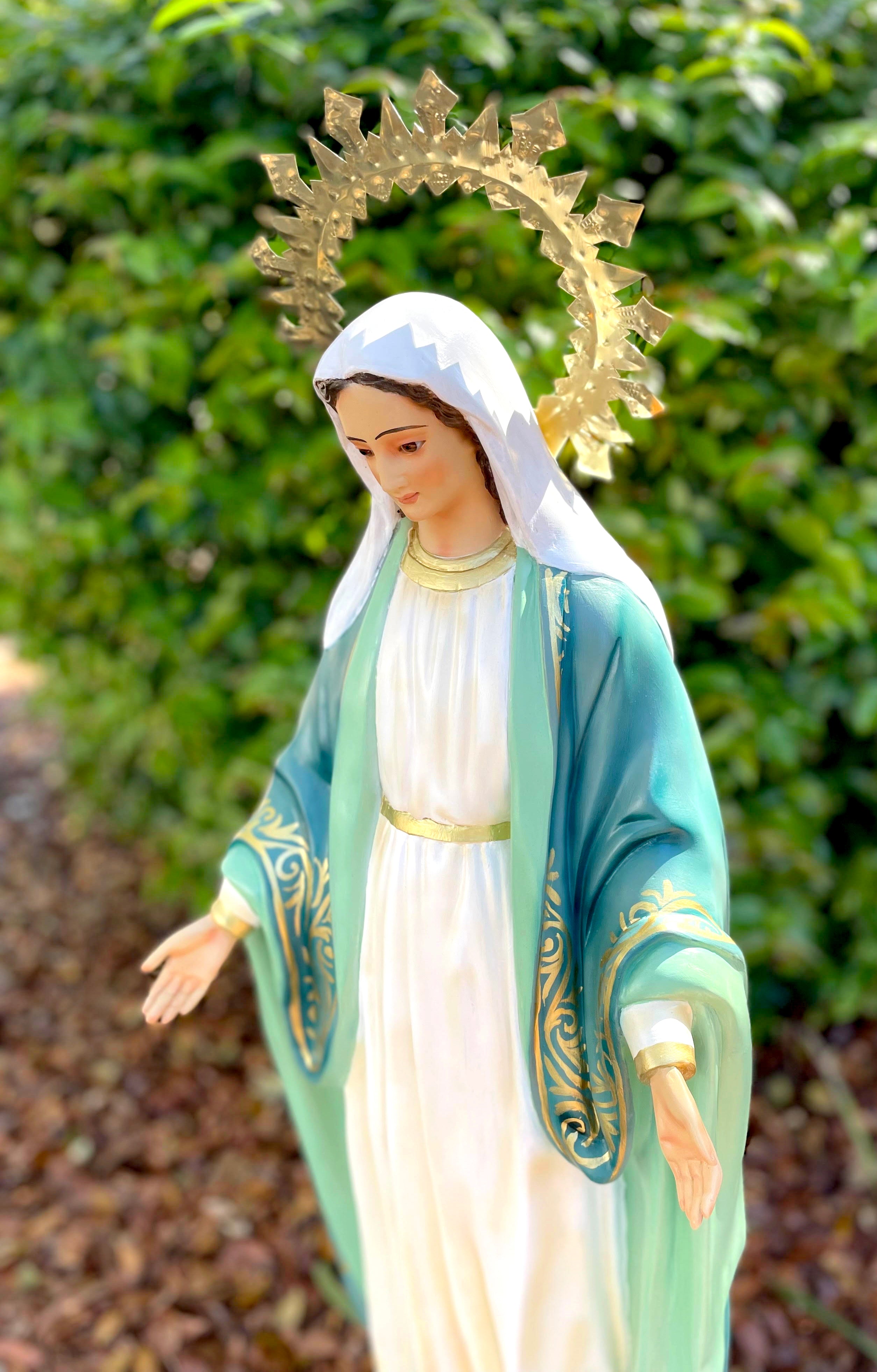 39" Our Lady of Grace Indoor and Outdoor Statue / Imagen de la Virgen Milagrosa de 39" para Interiores y Extreriores