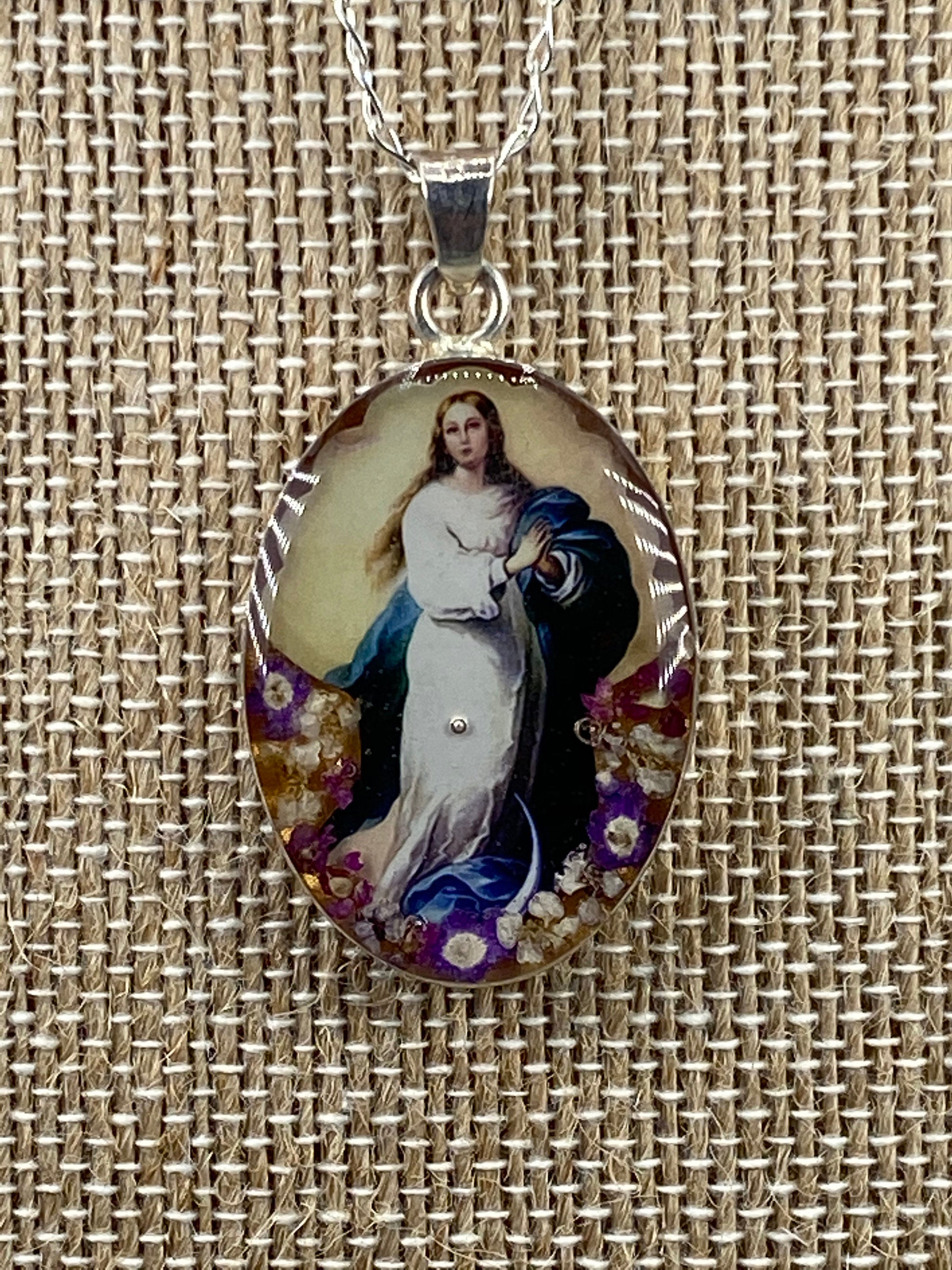 The Immaculate Conception  / La Inmaculada Concepcion   - Guadalupe Collection